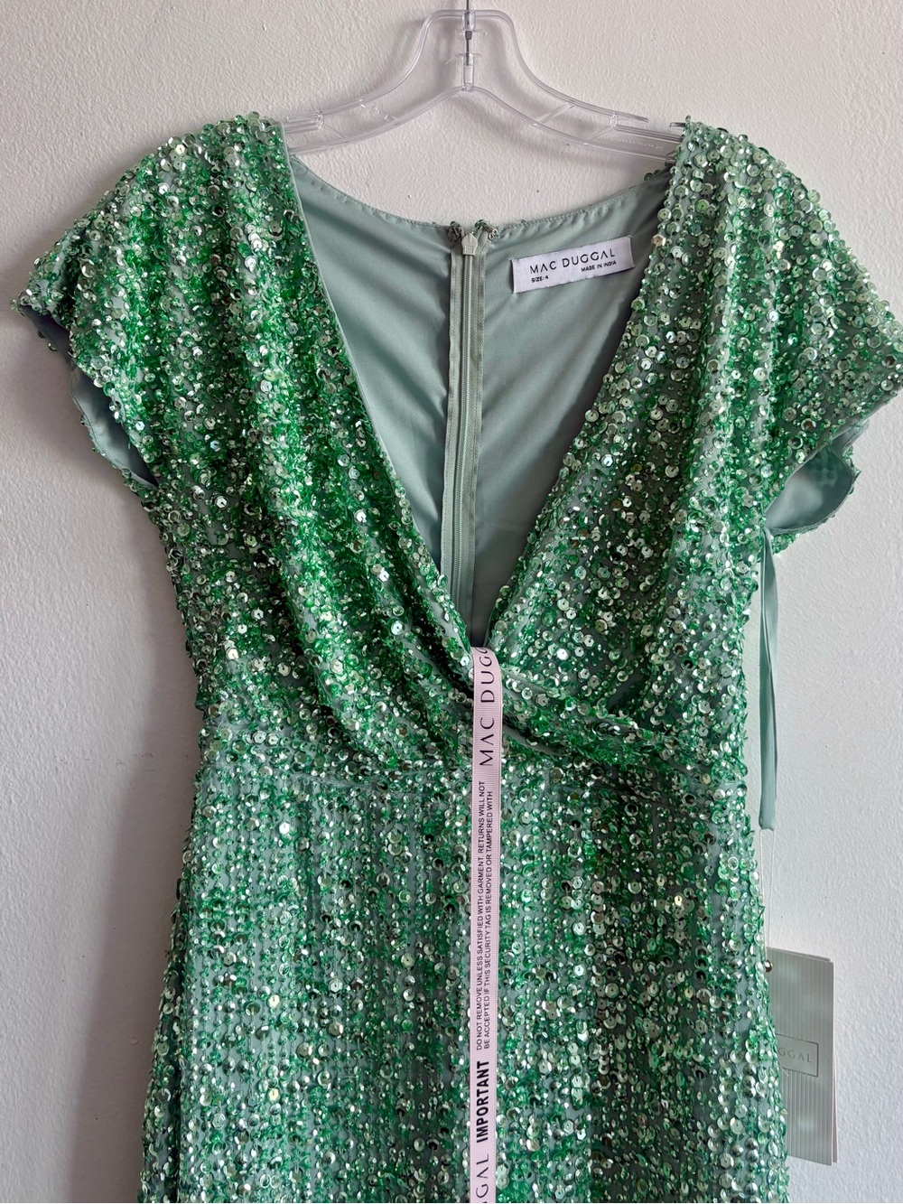 Mac Duggal Sequined Wrap Over Cocktail Dress in Sage Green size 4, 10 #10766 - Picture 6 of 12